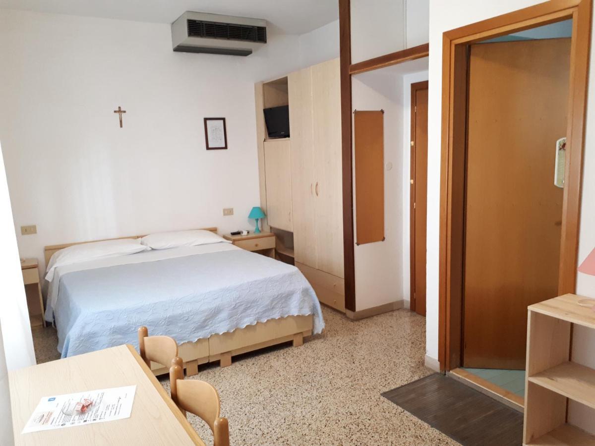 Dina Hotel Lido di Jesolo