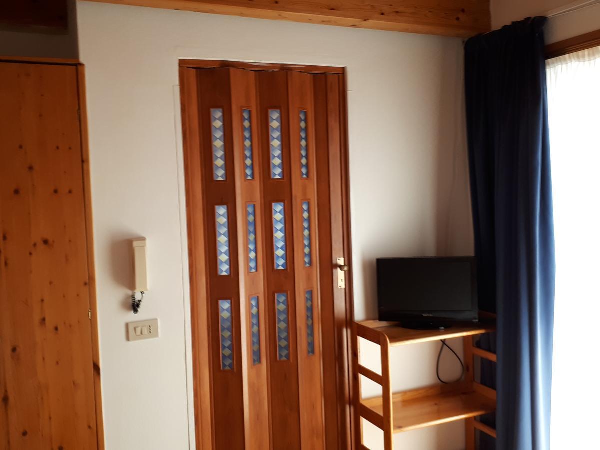 Hotel Dina